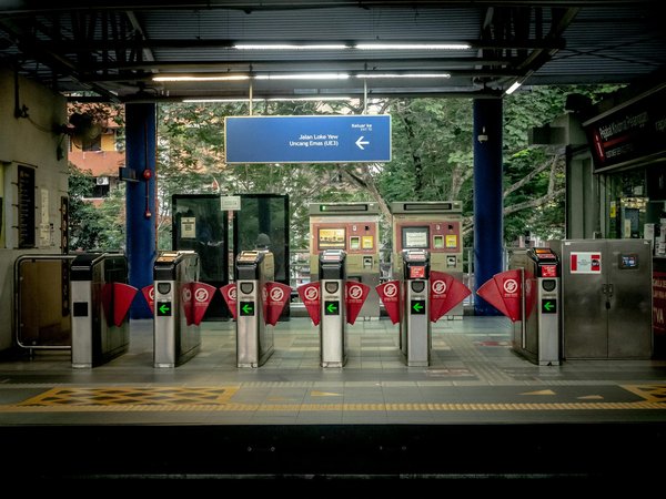 Où trouver les meilleures plages pour le surf en Californie?