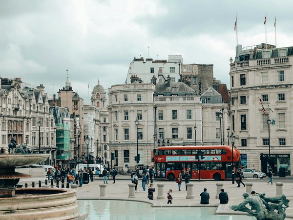 Comment planifier un itinéraire de camping pour explorer les étendues sauvages de l'Alaska?